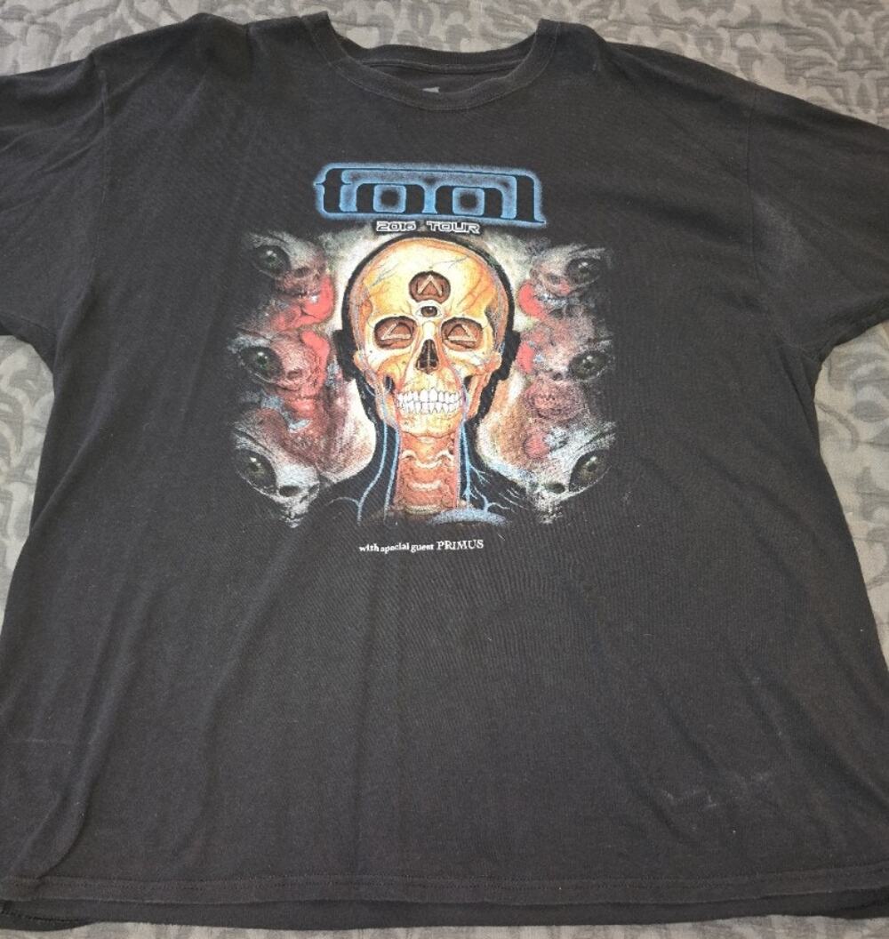 TOOL Band Concert Tee Shirt / 2016 / Size 2XL
